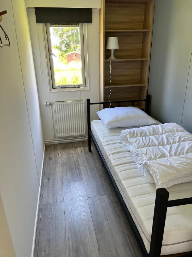 Holiday Chalet Basic Apartment Hensbroek ภายนอก รูปภาพ